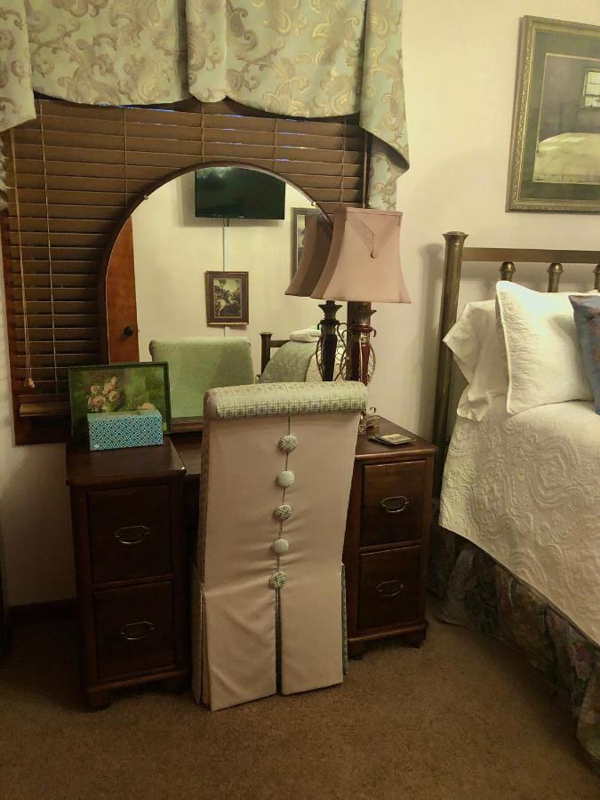 Winnie'S Bed & Breakfast Lawrenceburg Ngoại thất bức ảnh